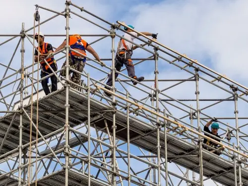 Miami workers compensation lawyer, Miami, FL – Workplace Accident at Construction Site Injures Worker.