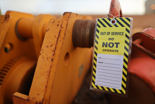 Miami workers compensation lawyer, Miami, FL – Worker Injured in Machine Malfunction at Local Factory
