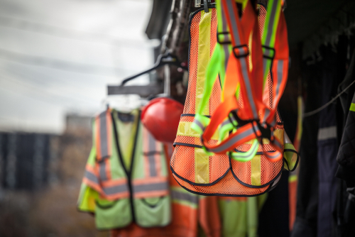 Tampa workers compensation lawyer, Tampa, FL – Worker Injured in Fall at Local Manufacturing Plant